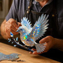 Lade das Bild in den Galerie-Viewer, Bluebird Spirit - handgefertigter Glanzmoment fürs Zuhause
