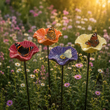 Lade das Bild in den Galerie-Viewer, Handgefertigte Schmetterlingsblüten – Wetterfeste Keramik-Tränken, 4er-Set
