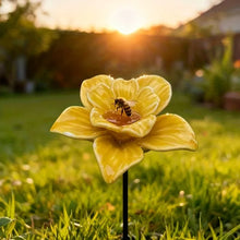 Lade das Bild in den Galerie-Viewer, Handgefertigte Bienenblüten-Tränken – Wetterfeste Keramik, Set (2)
