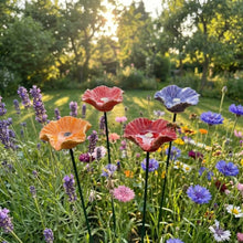 Lade das Bild in den Galerie-Viewer, Handgemachte Bienenblüten – Wetterfeste Keramik-Tränken, 4er-Set
